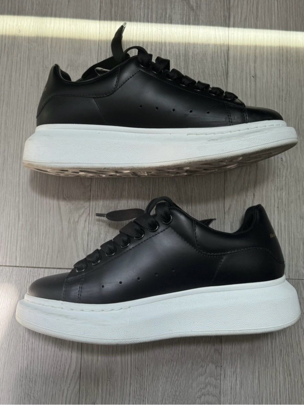 Alexander Mcqueens